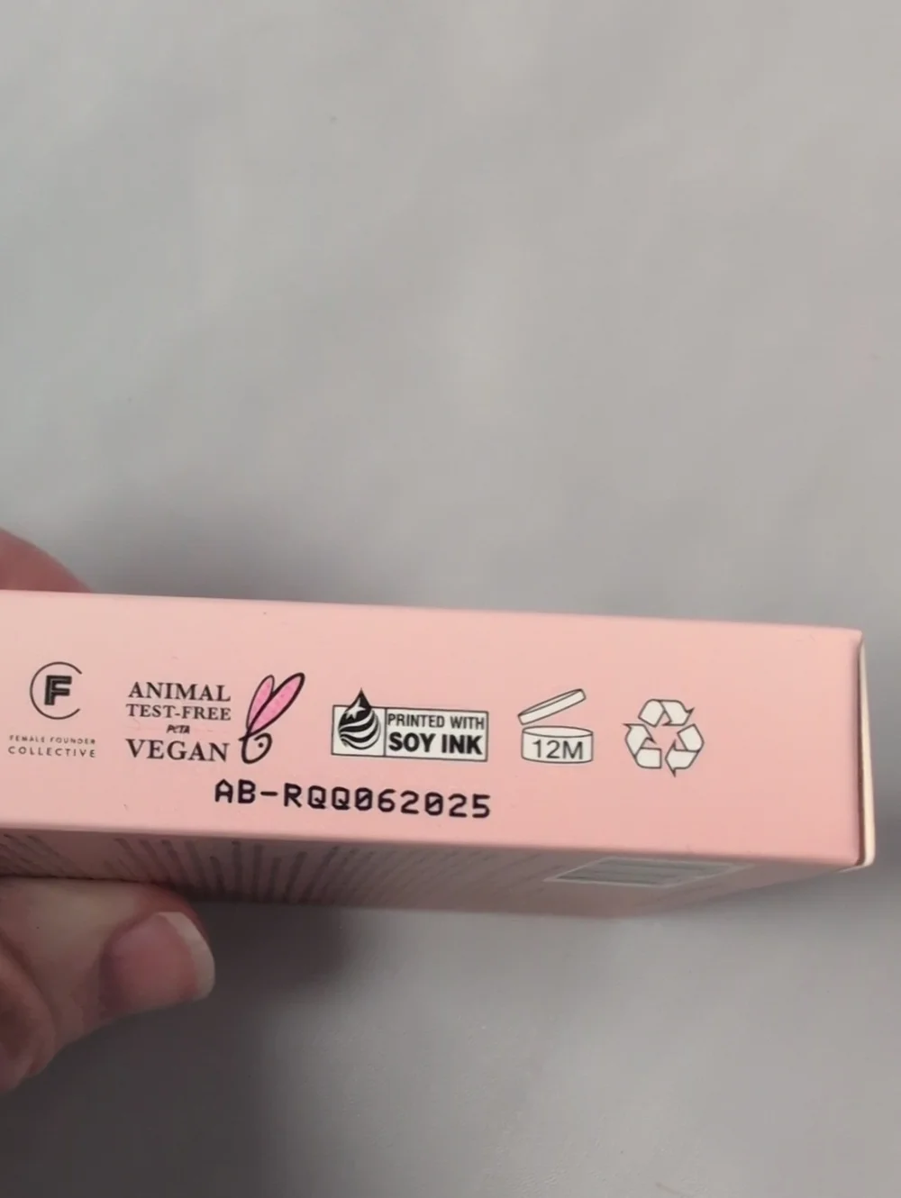 ATHR BEAUTY Rose Quartz Crystal Quad Eye Shadow Palette